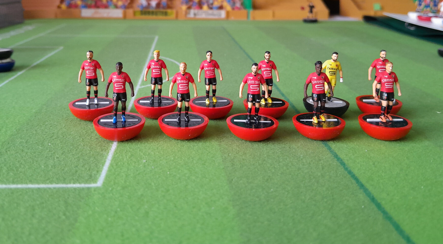 photo-80 Figurine Subbuteo peinte à la main